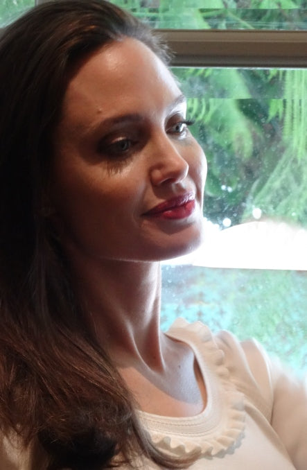 International star Angelina Jolie tells Al-Mawed: My life after divorce is painful, I don’t like it and I didn’t want it